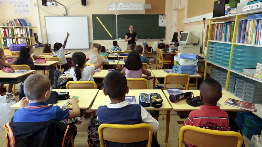 ما بين الأردن وفرنسا: مدارسنا الخاصة هي تعليمهم الحكومي