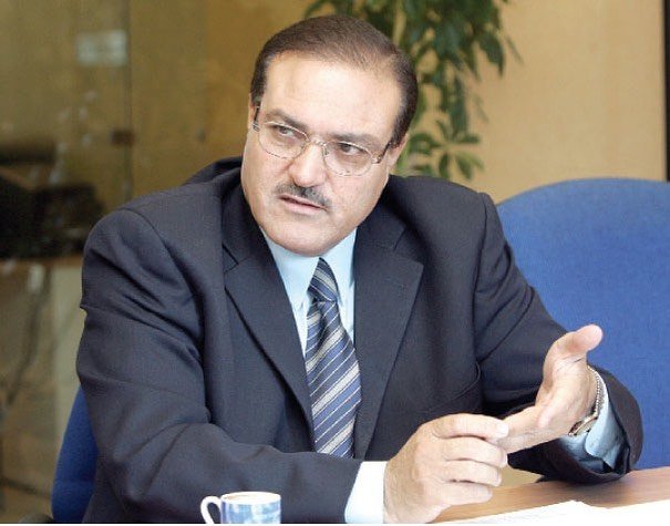 رئيس الجامعة الأردنية الأسبق عادل الطويسي: على الجامعات الأردنية التوقف عن اللهاث وراء التصنيفات العالمية بعد ان انسحبت كليات الحقوق في أولى الجامعات في العالم عن هذه التصنيفات التي يعتبرونها لعبة تجارية لا أكثر.